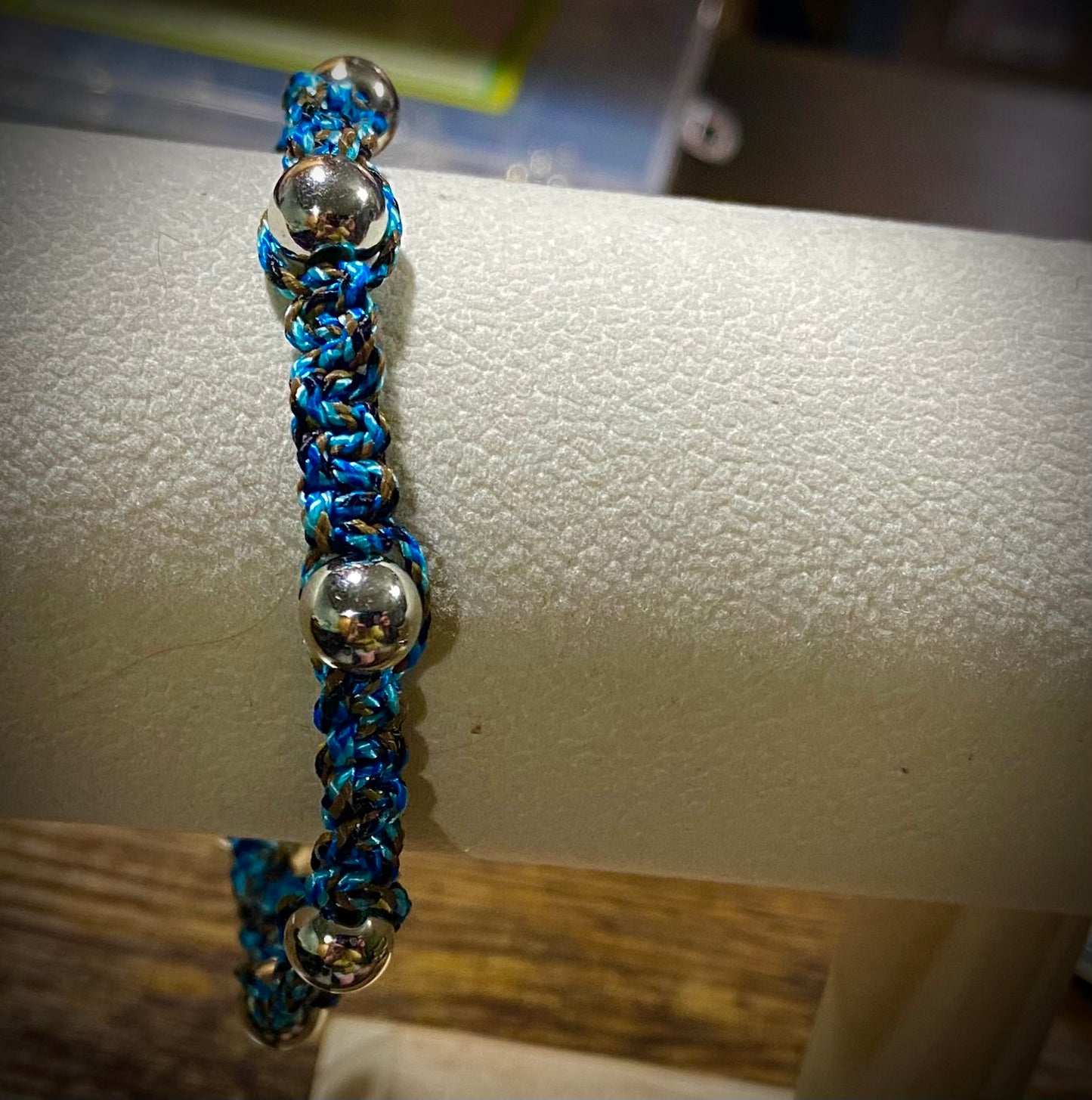 Paracord bracelet