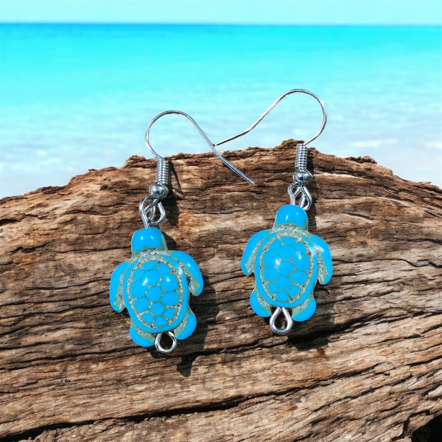 Starfish and turtle earrings