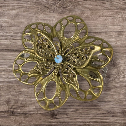 Hair barrettes, and clips ￼