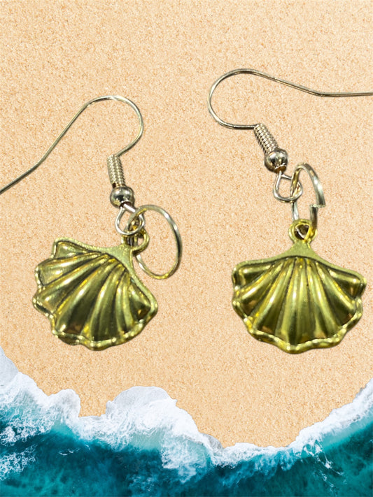 Shell earrings