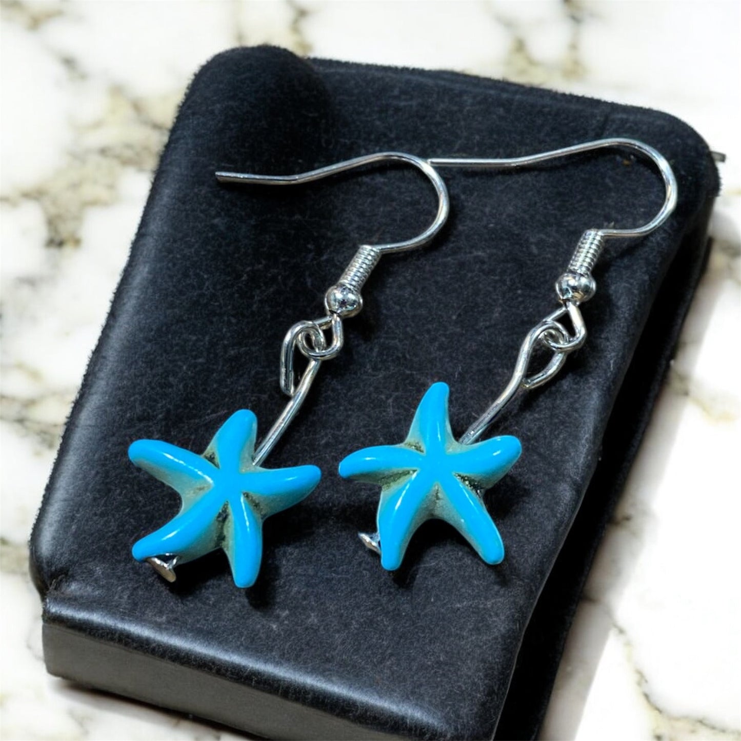 Starfish and turtle earrings