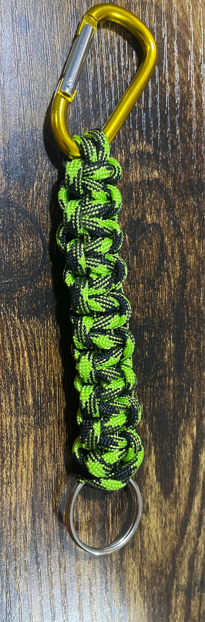Paracord keychain
