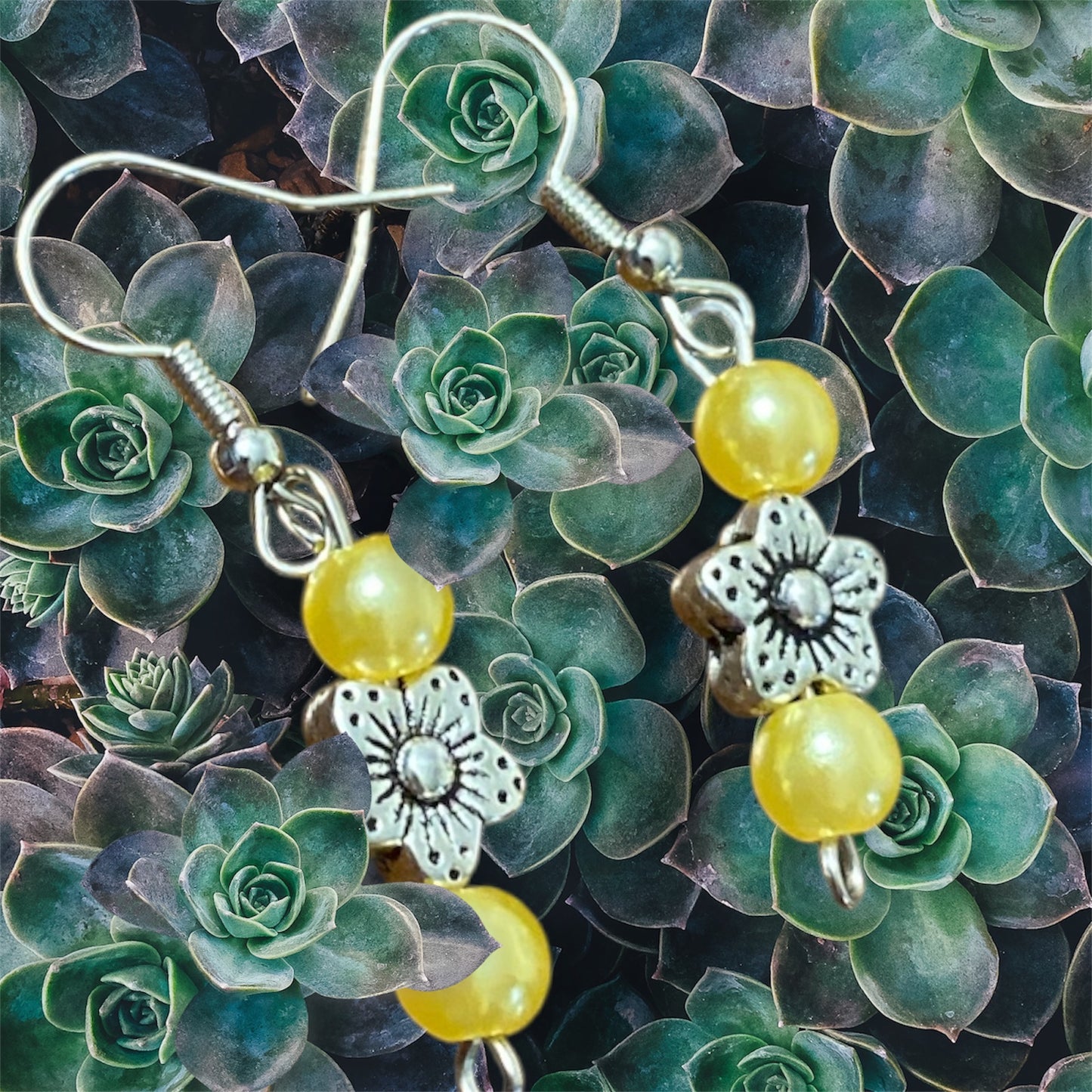Daisy earrings