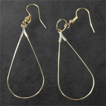 Teardrop hoop earrings